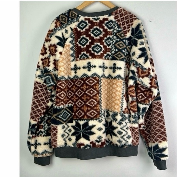URBAN OUTFITTERS🔹Cozy Sherpa Fair Isle Crewneck Sweatshirt - Picture 11 of 16